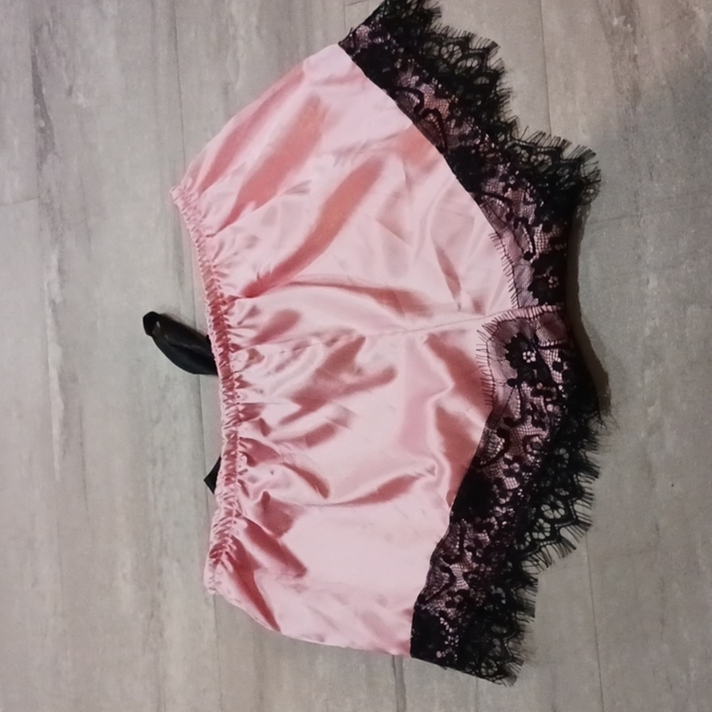 WOMEN'S Satin Lace Very Sexy Sleep Set. SIZE L. - Picture 7 of 8